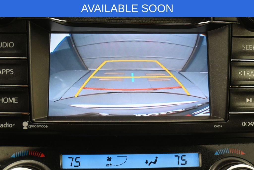Used 2018 Toyota RAV4 XLE w/ Plus Extra Value Package AWD/4WD image 20