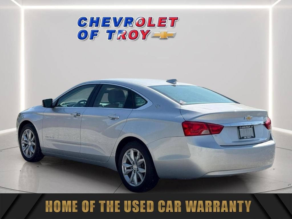 Used 2017 Chevrolet Impala LT FWD image 7