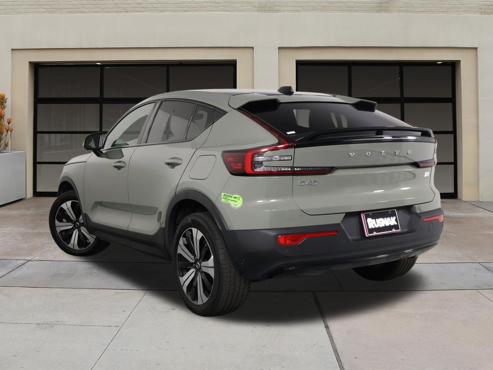 Certified 2023 Volvo C40 P8 Recharge Plus AWD/4WD image 2