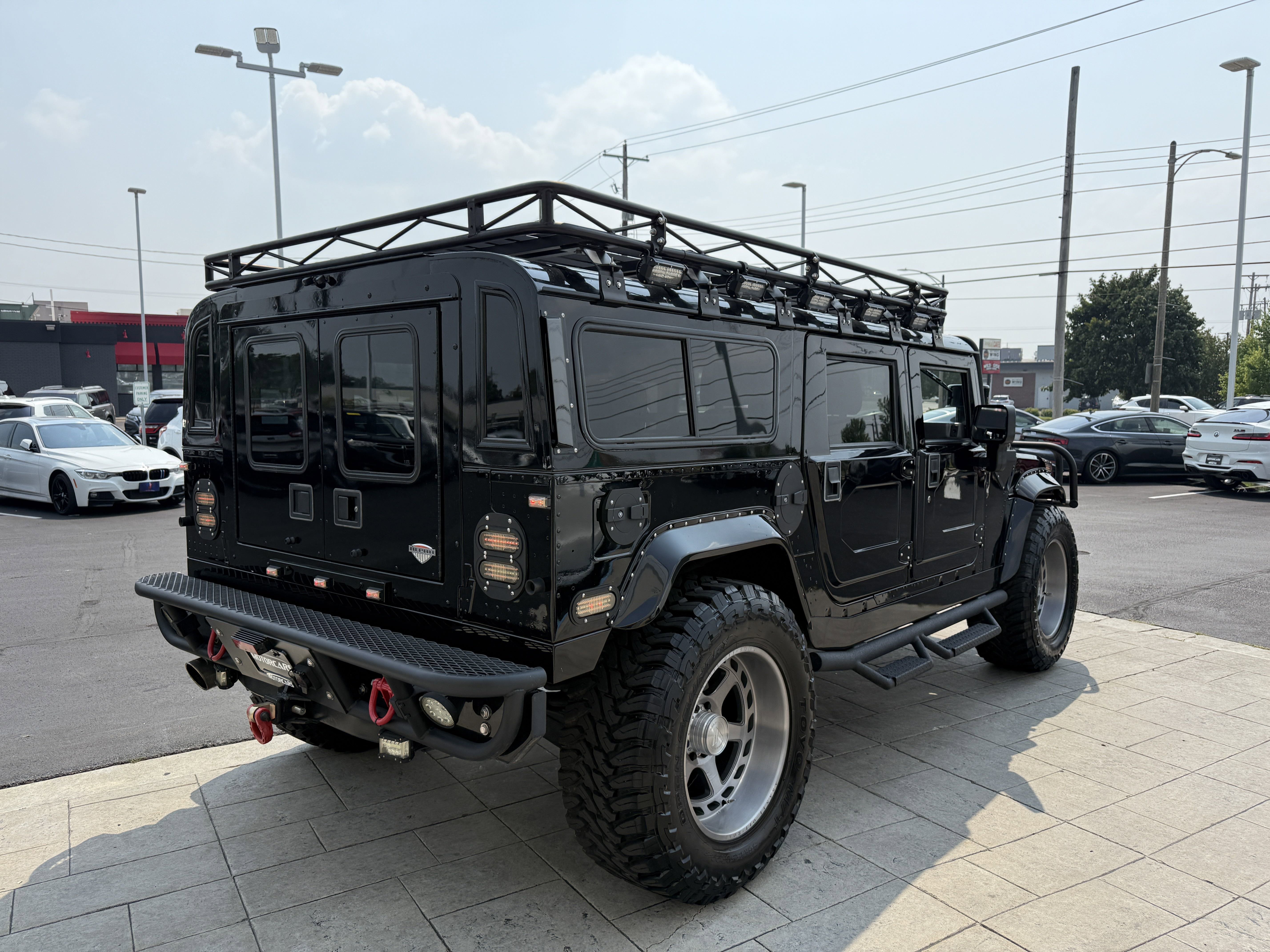 Used 2001 HUMMER H1 4-Door Wagon image 6