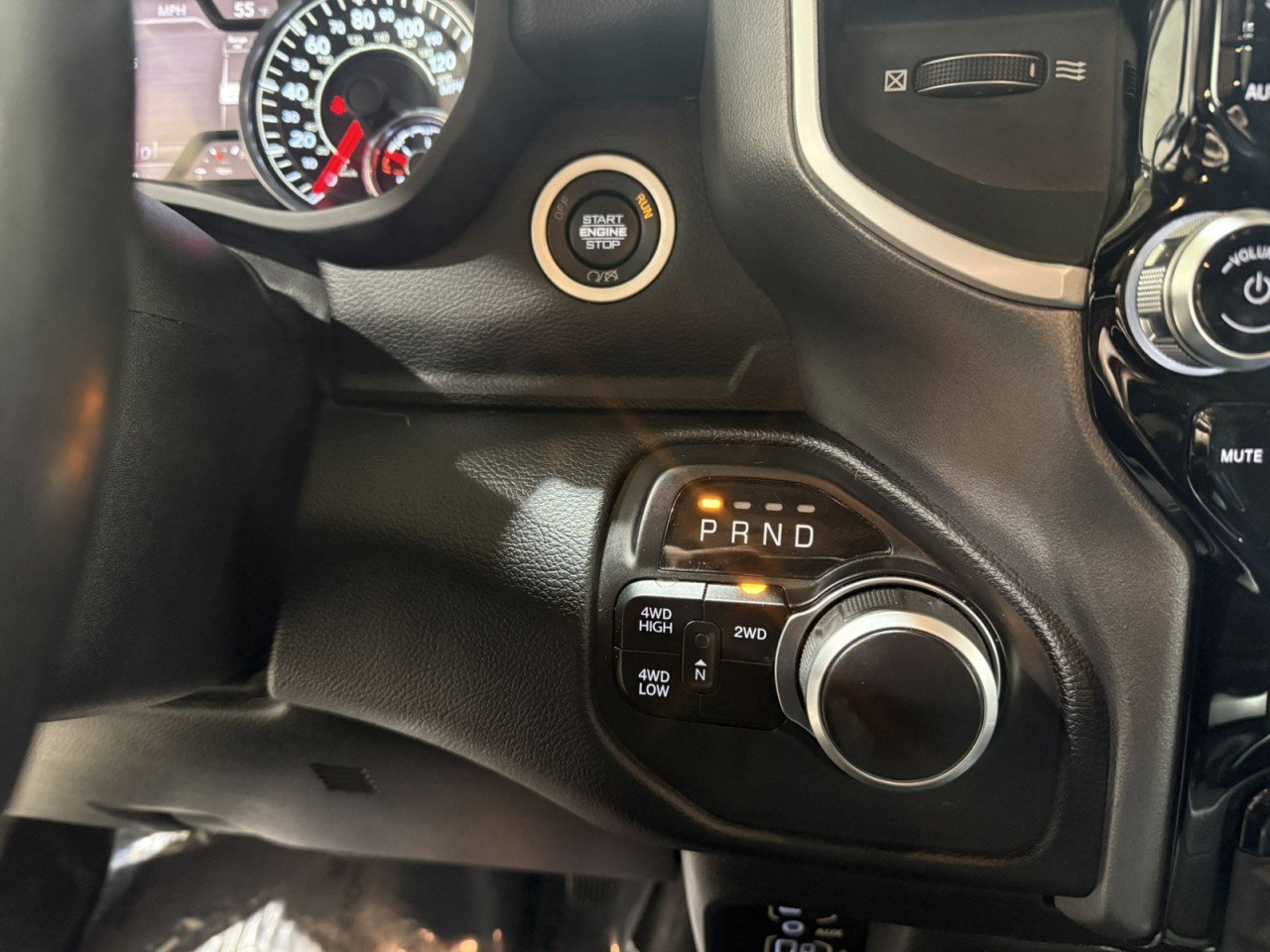 Used 2020 RAM 3500 Big Horn w/ Level 2 Equipment Group image 24