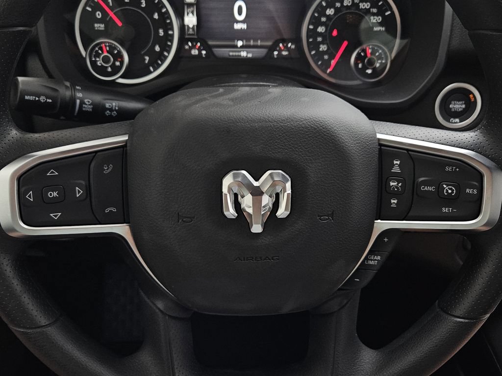 New 2026 RAM 1500 Express AWD/4WD image 22