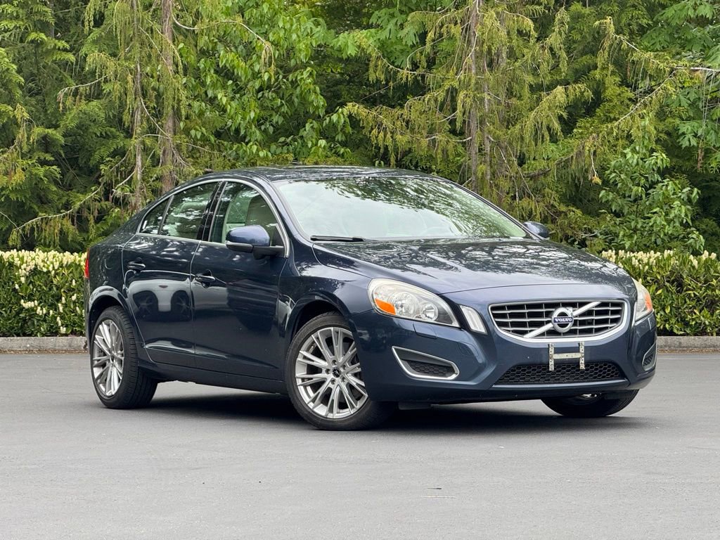 Used 2013 Volvo S60 T5 AWD/4WD image 2