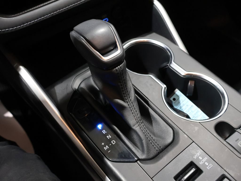 Certified 2022 Toyota Highlander XLE image 27