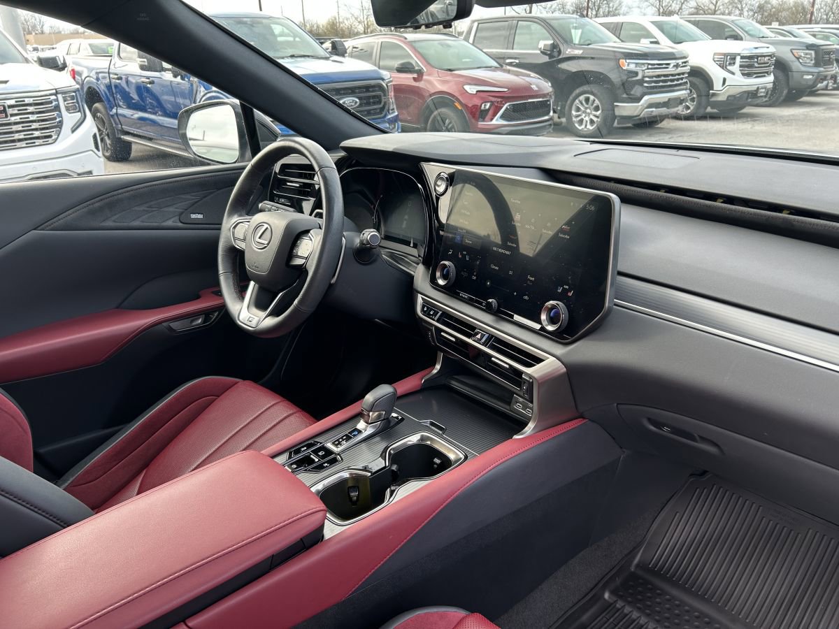 Used 2023 Lexus RX 500h F Sport w/ Accessory Package (2T) image 9