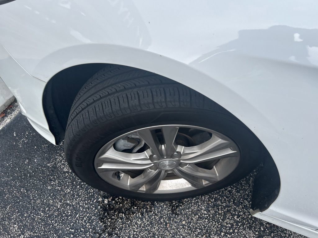 Used 2019 Hyundai Sonata SEL w/ Tech Package 02 FWD image 17
