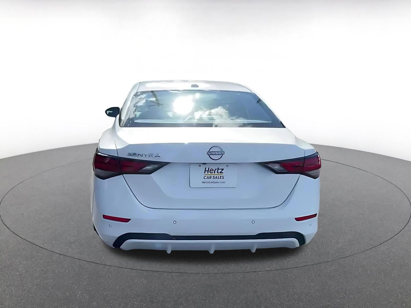 Used 2025 Nissan Sentra SV FWD image 12