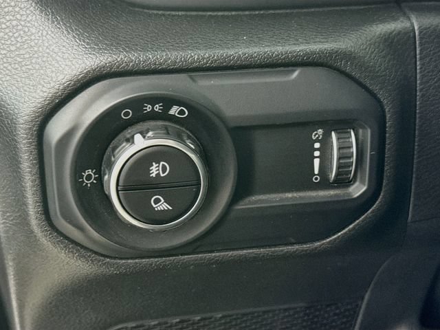 Used 2023 Jeep Gladiator Sport AWD/4WD image 10