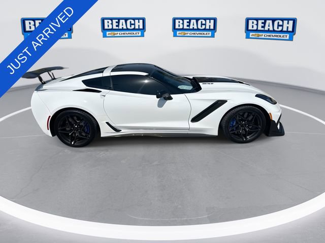 Used 2019 Chevrolet Corvette ZR1 RWD image 9