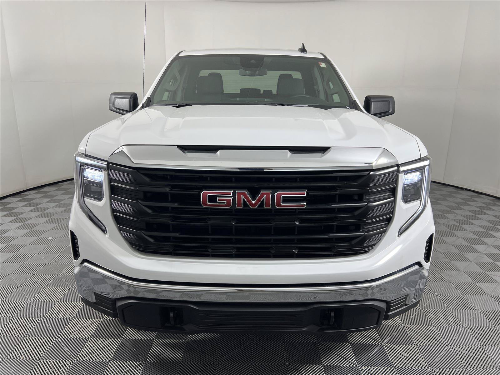 New 2026 GMC Sierra 1500 Pro w/ Convenience Package AWD/4WD image 2