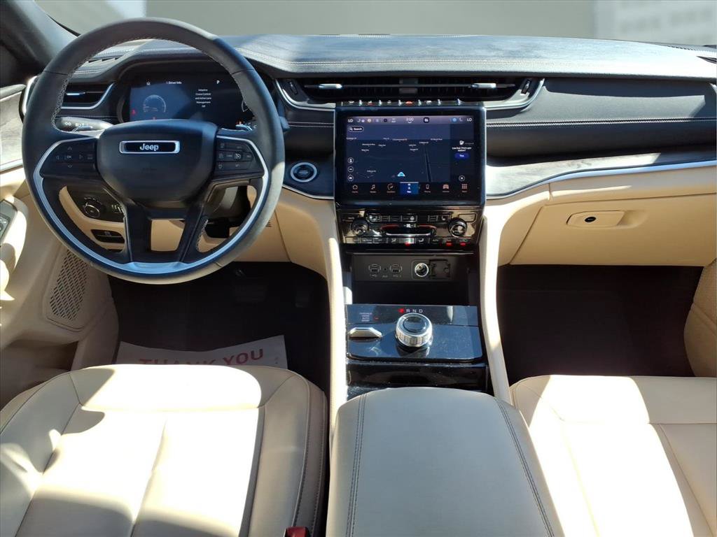 Used 2023 Jeep Grand Cherokee Limited AWD/4WD image 21