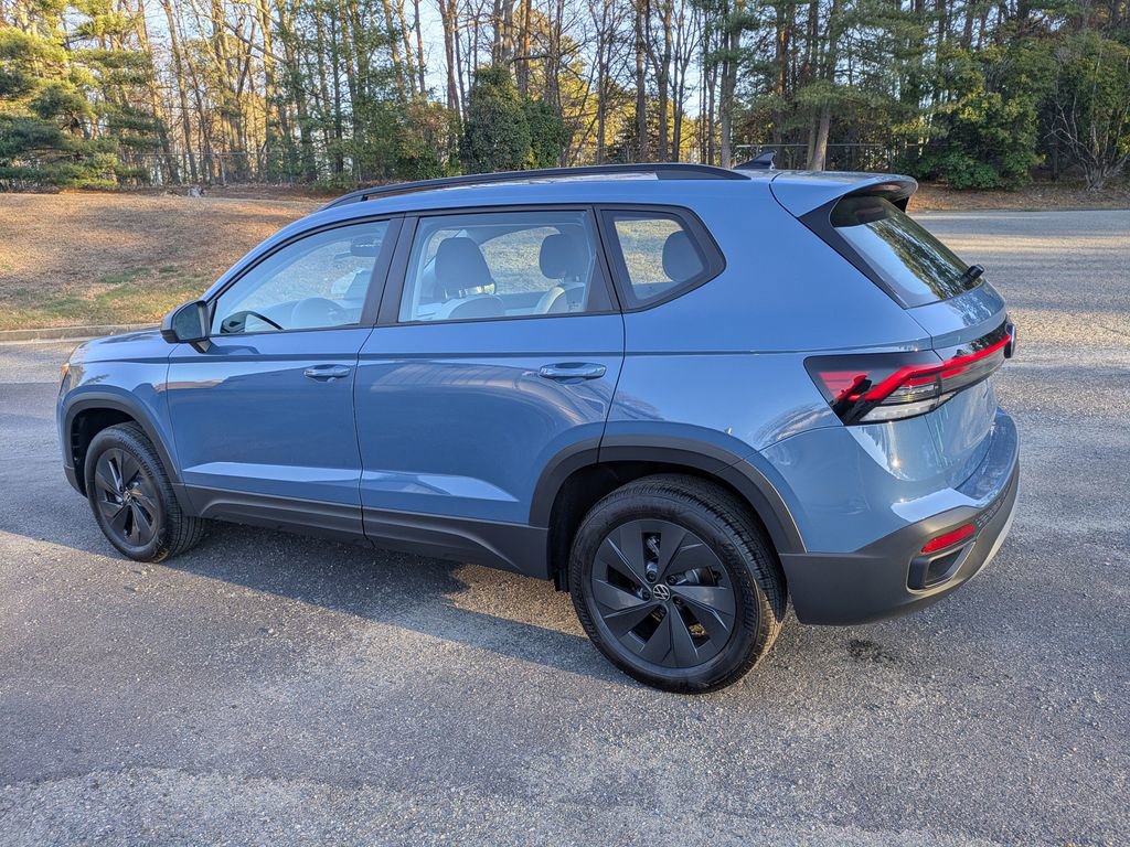 New 2026 Volkswagen Taos S image 6