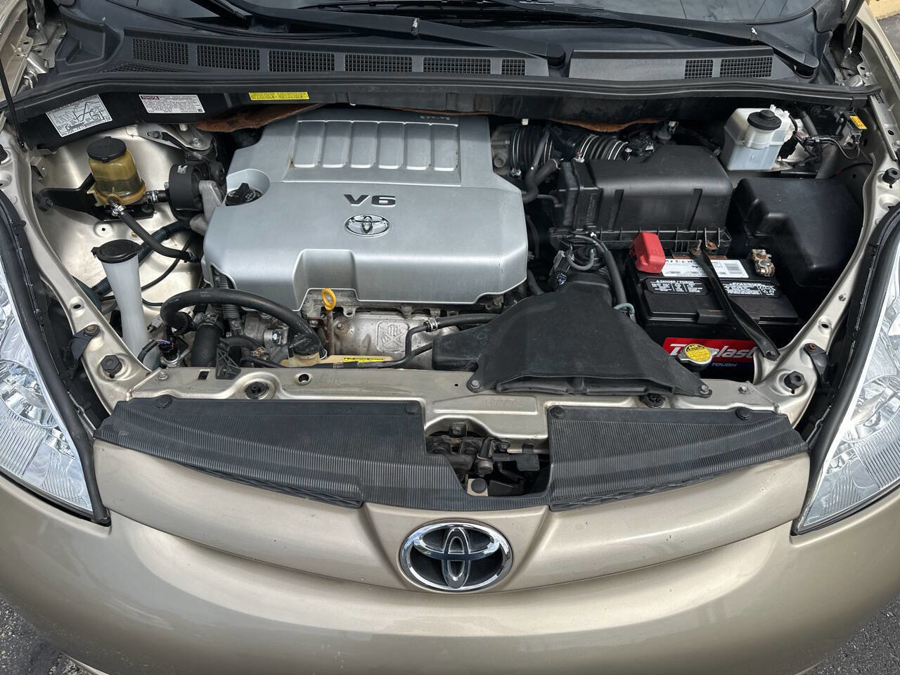 Used 2008 Toyota Sienna LE FWD image 20