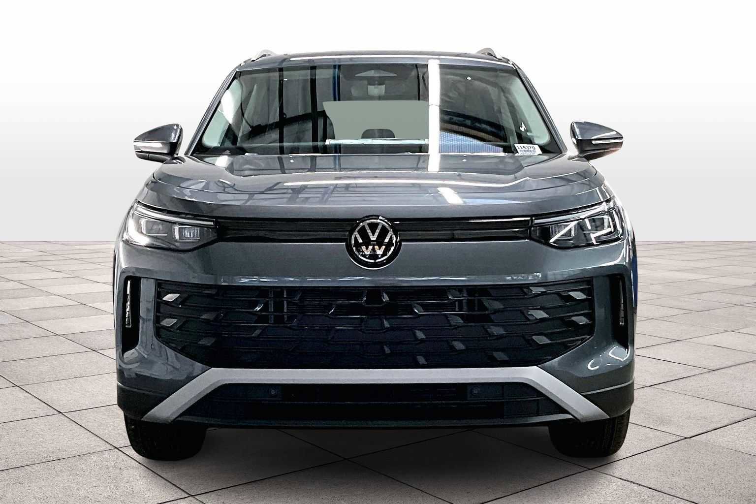 New 2026 Volkswagen Tiguan SE image 5
