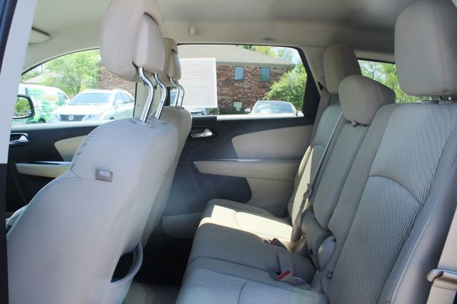 Used 2014 Dodge Journey SXT FWD image 28