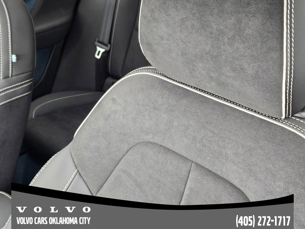Certified 2023 Volvo C40 P8 Recharge Ultimate image 14