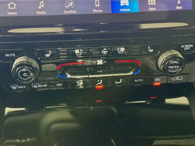 New 2025 Jeep Grand Cherokee L Limited w/ Luxury Tech Group II image 19