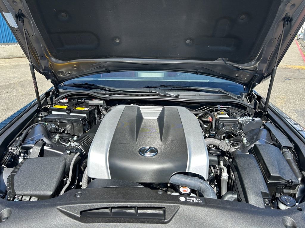 Used 2022 Lexus IS 350 F Sport w/ Navigation Package AWD/4WD image 30