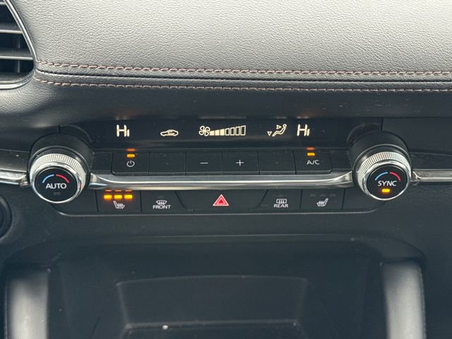 Used 2022 MAZDA MAZDA3 s AWD/4WD image 29