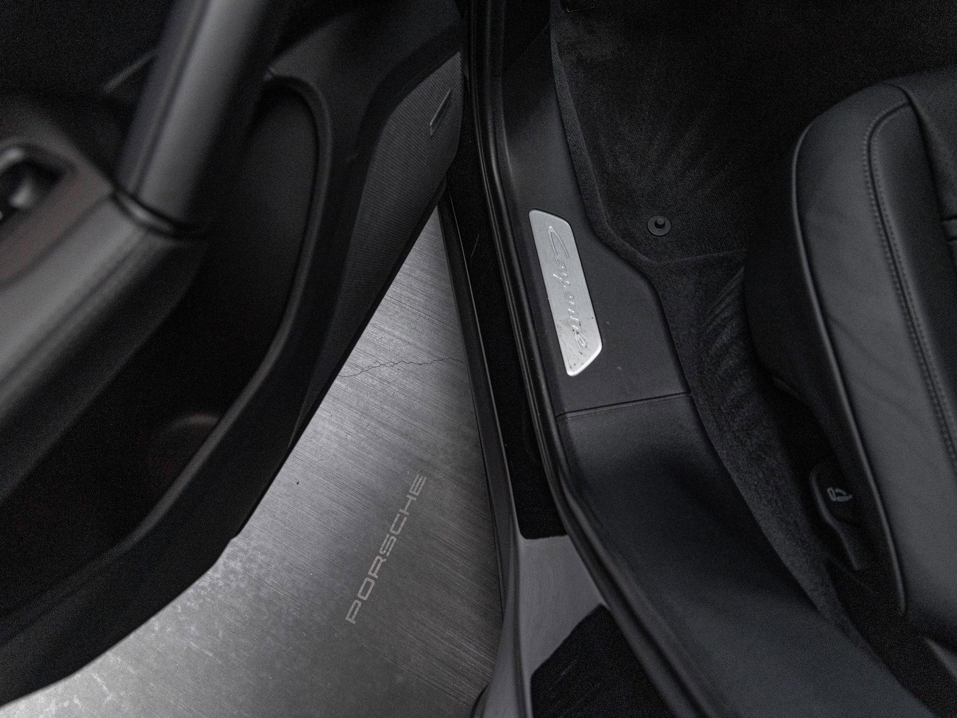 New 2026 Porsche Cayenne S image 24