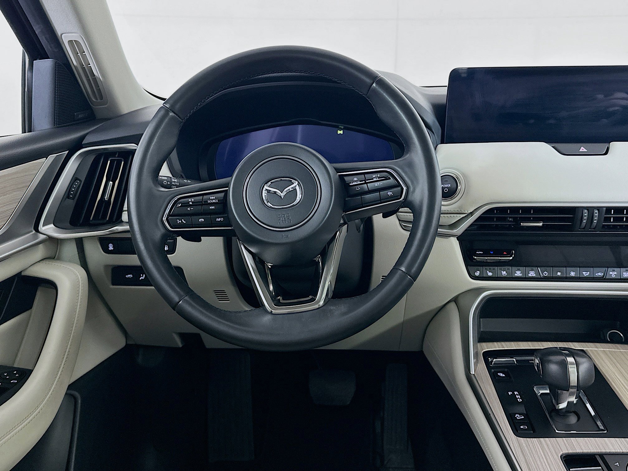 Used 2024 MAZDA CX-90 Plug-In Hybrid w/ Premium Plus image 18