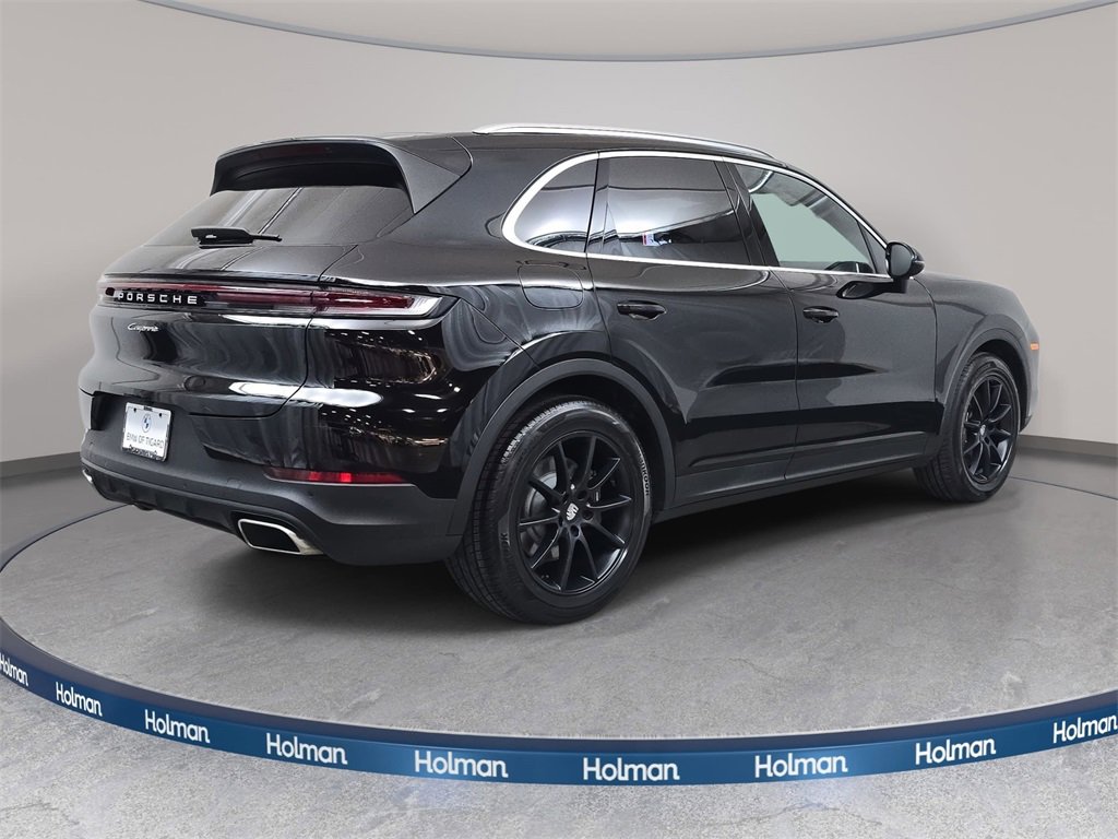 Used 2024 Porsche Cayenne image 6