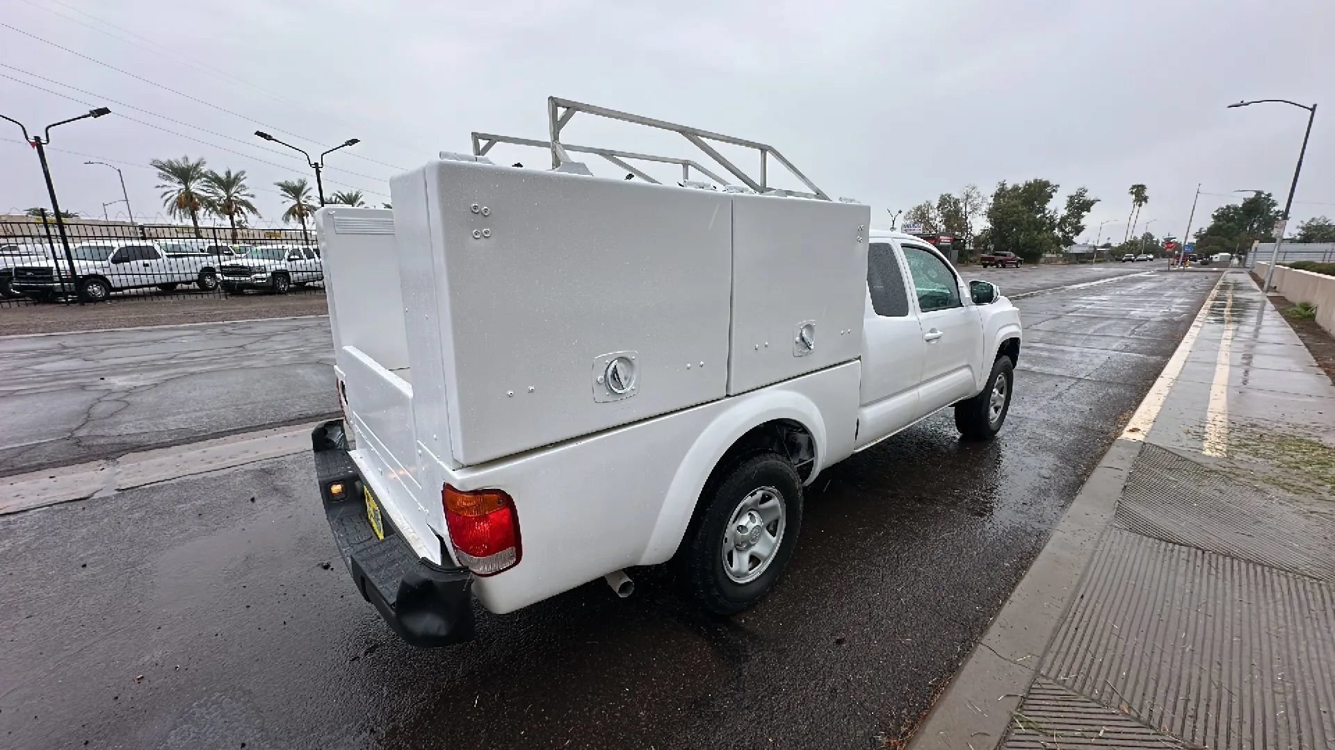 Used 2021 Toyota Tacoma SR RWD image 6