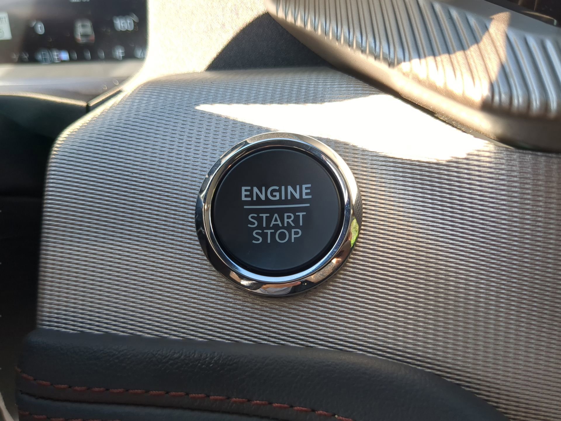 New 2026 Ford Explorer Active RWD image 66