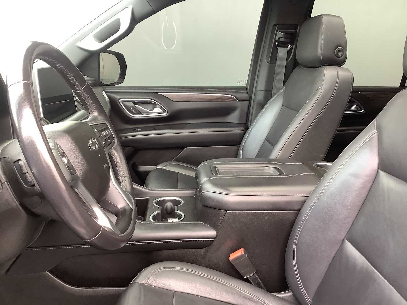 Used 2021 Chevrolet Tahoe Z71 image 2