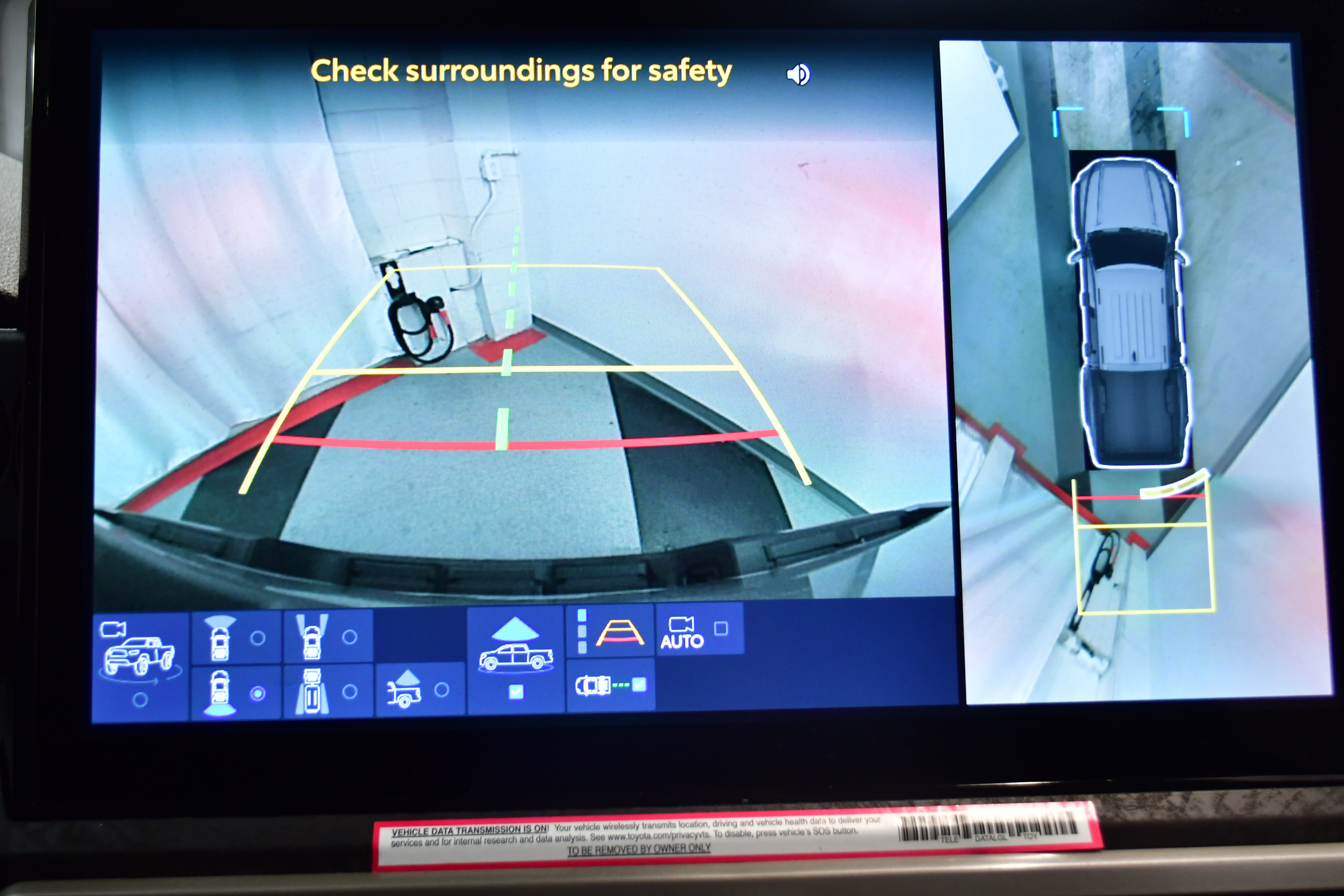 Used 2024 Toyota Tacoma Limited w/ Limited Package (LT) image 49