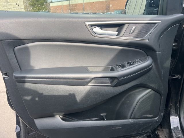 Used 2023 Ford Edge SEL w/ Convenience Package image 18