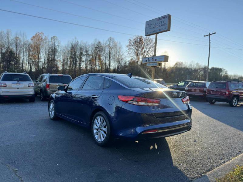 Used 2017 Kia Optima LX image 7