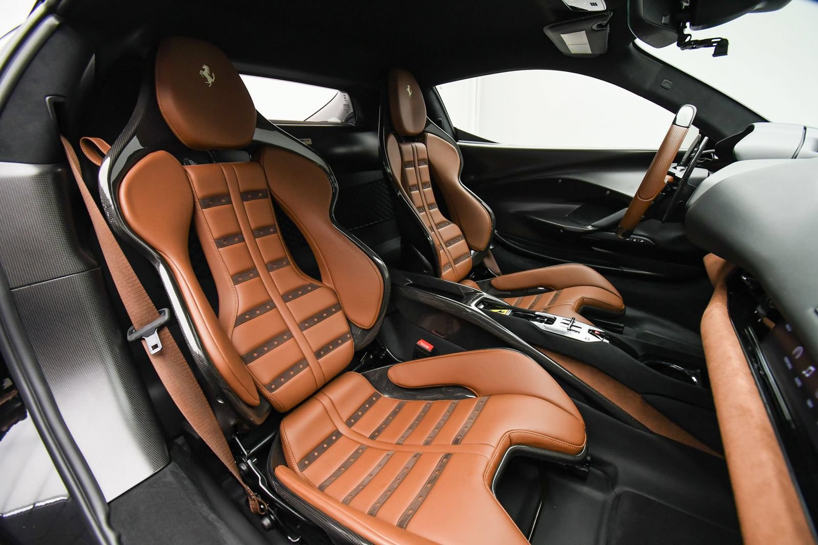Used 2022 Ferrari 296 GTB RWD image 13