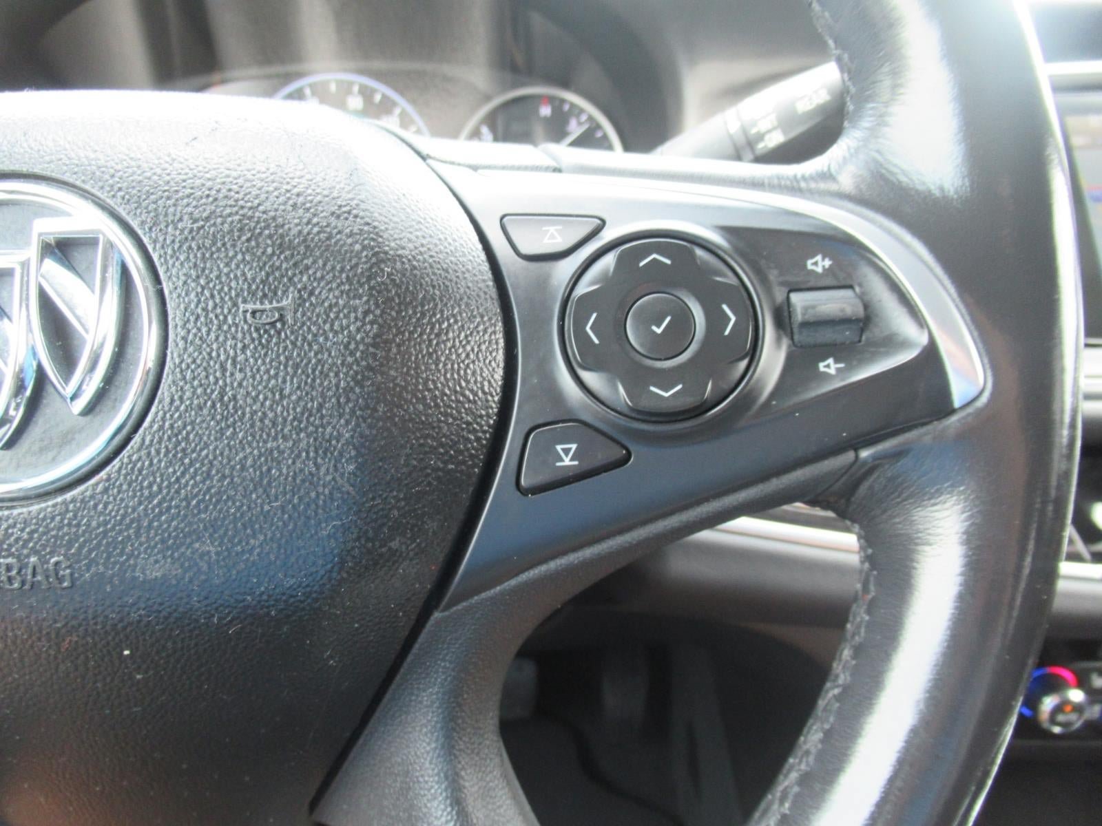 Used 2019 Buick Enclave Avenir w/ Avenir Technology Package FWD image 27