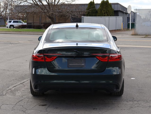 Used 2023 Jaguar XF R-Dynamic SE image 6