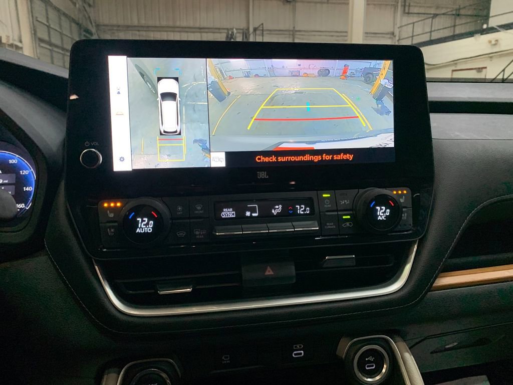 Used 2024 Toyota Grand Highlander Limited image 25