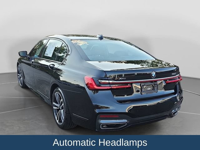 Used 2021 BMW 740i xDrive w/ M Sport Package AWD/4WD image 6
