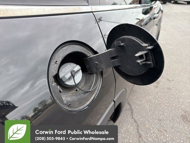 Used 2018 Jeep Cherokee Latitude Plus w/ Comfort/Convenience Group image 10