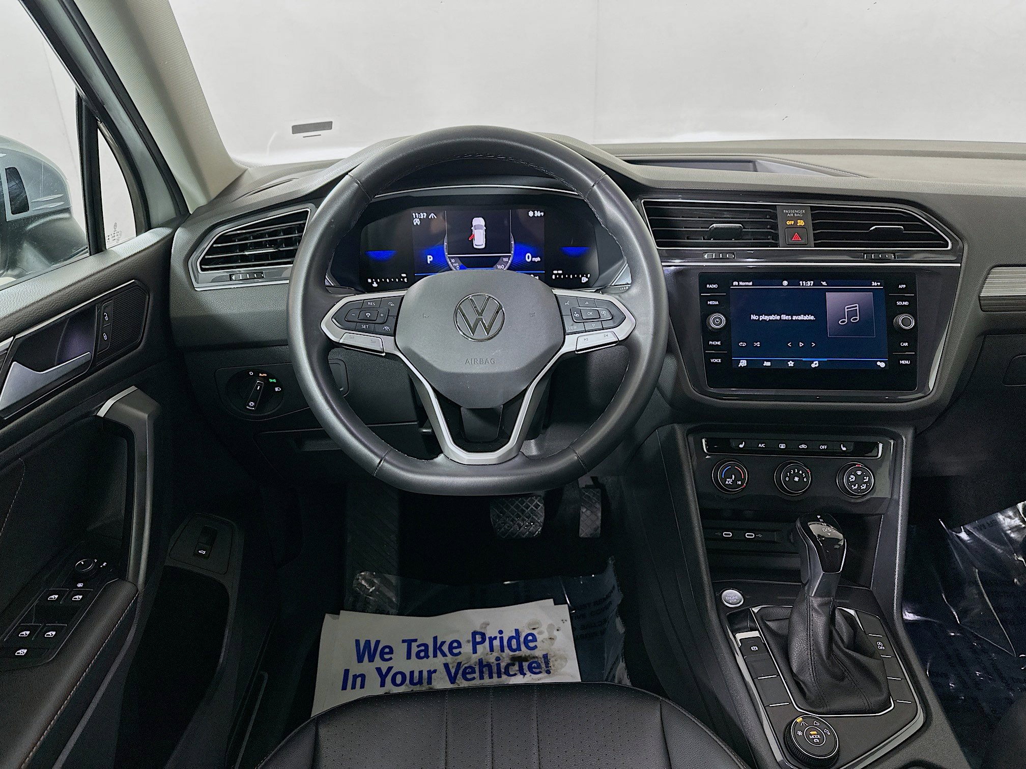 Used 2024 Volkswagen Tiguan Wolfsburg Edition image 20