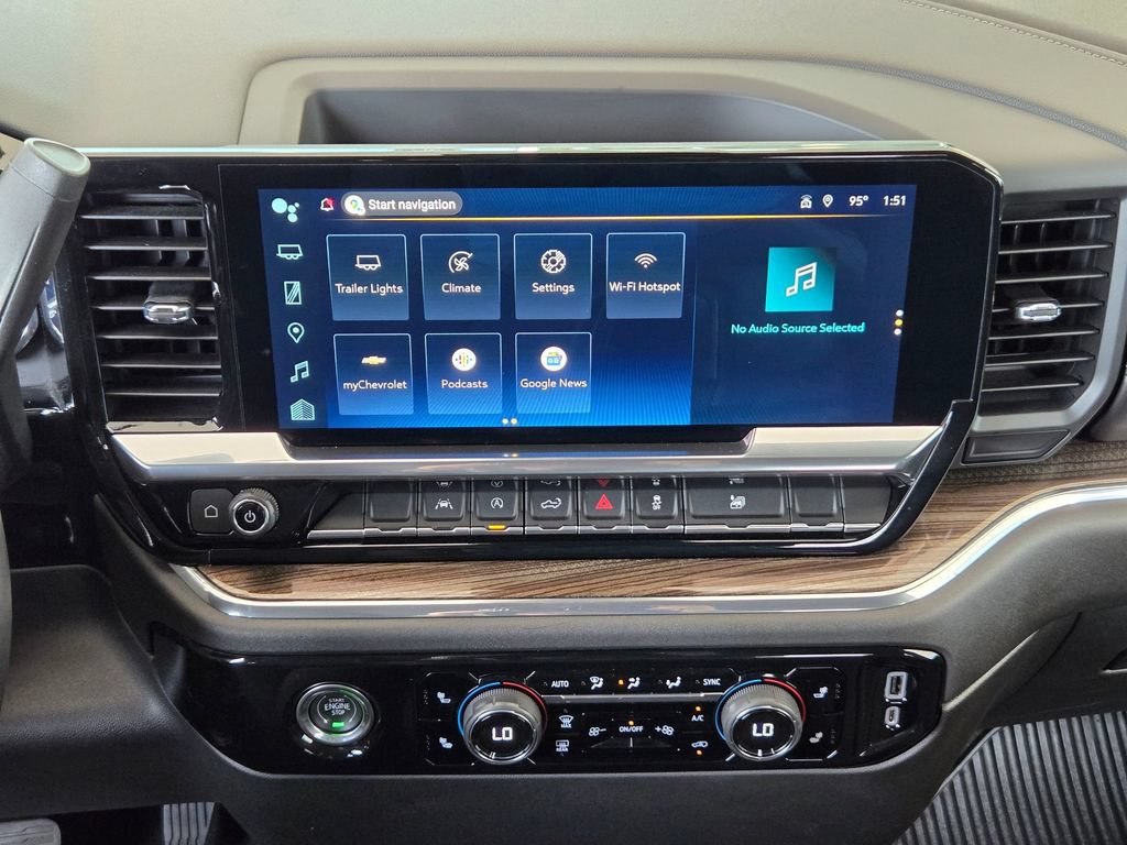 Used 2023 Chevrolet Silverado 1500 LT AWD/4WD image 16