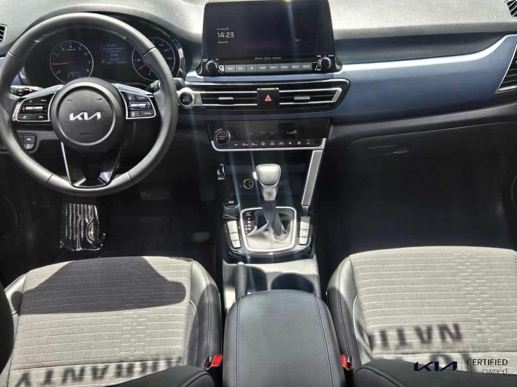 Certified 2023 Kia Seltos S w/ Navigation Package FWD image 12