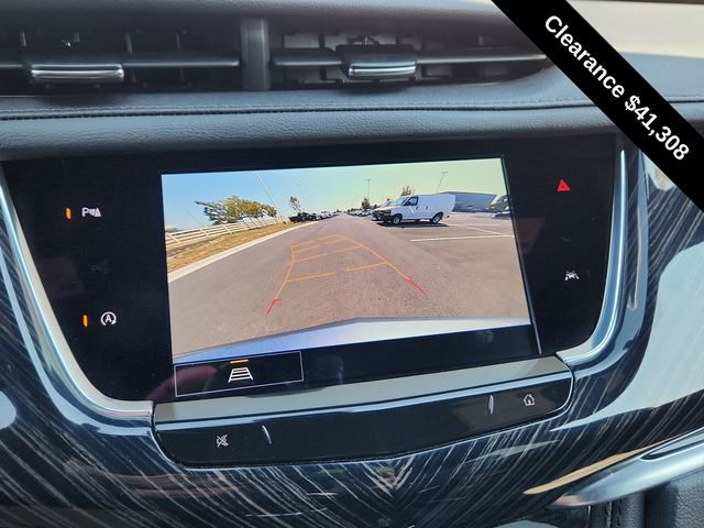 Used 2025 Cadillac XT6 Premium Luxury image 46