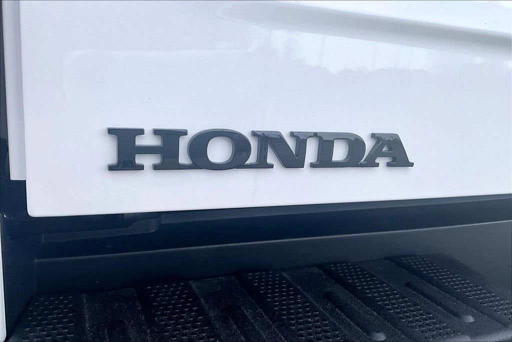 New 2026 Honda Ridgeline Black Edition image 9