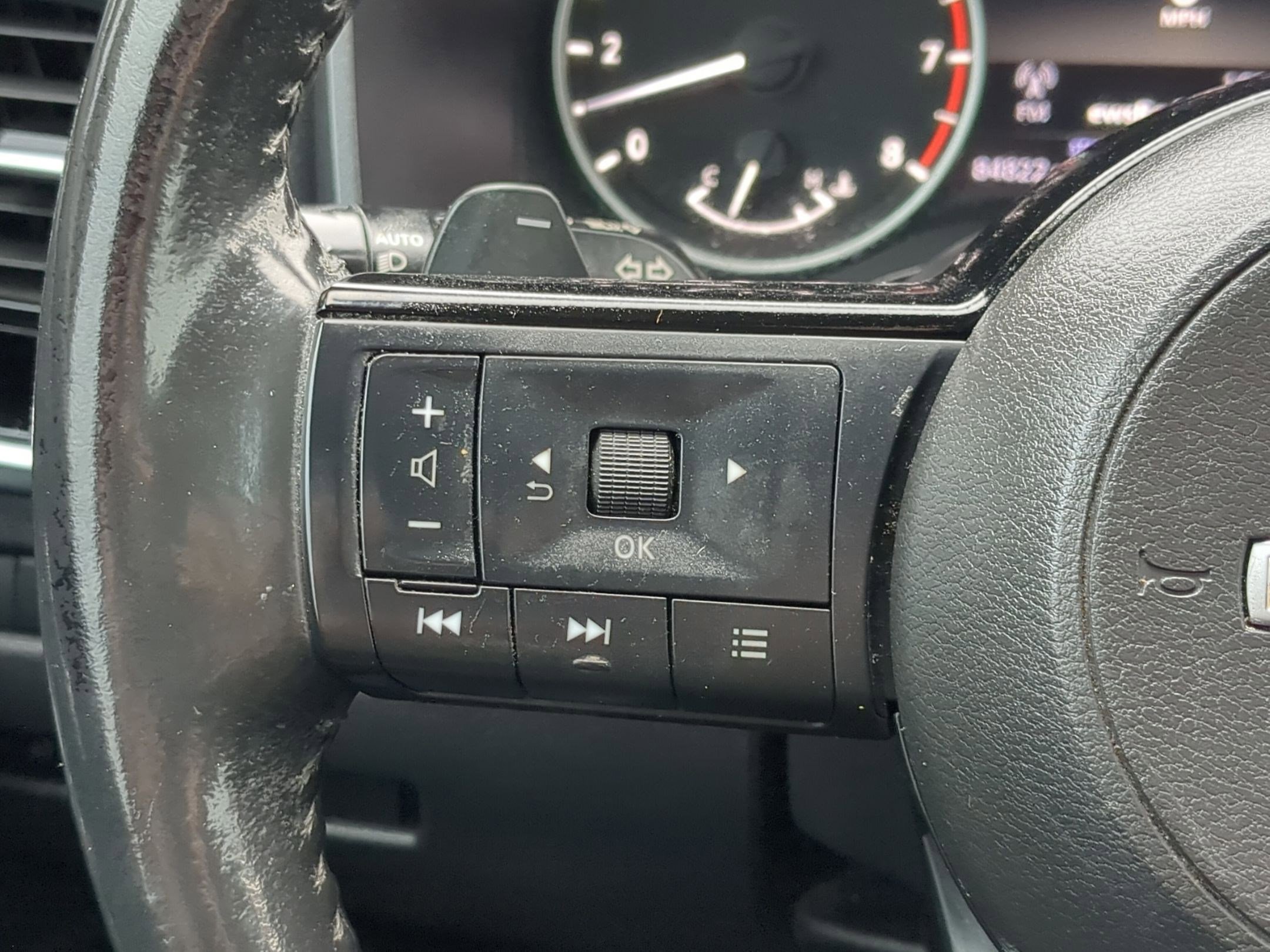 Used 2022 Nissan Rogue SL image 19