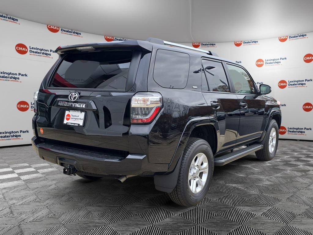 Used 2023 Toyota 4Runner SR5 Premium image 7