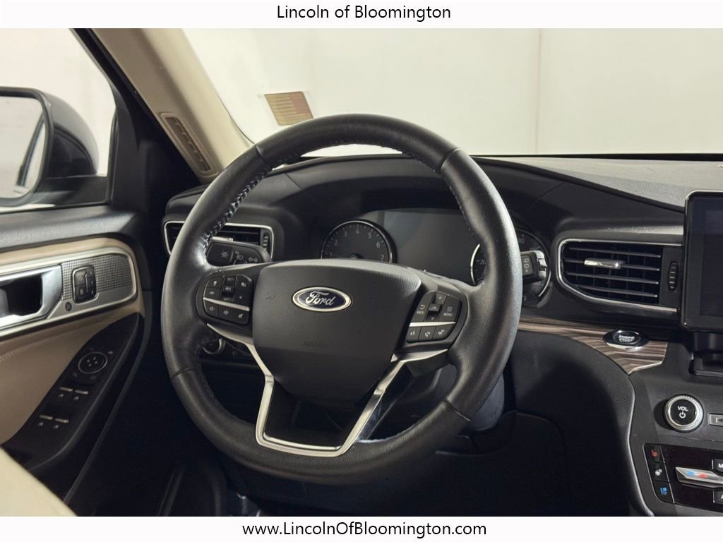 Used 2020 Ford Explorer Limited image 19