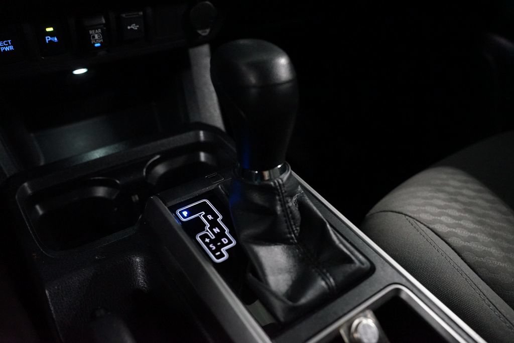 Certified 2023 Toyota Tacoma SR5 AWD/4WD image 24