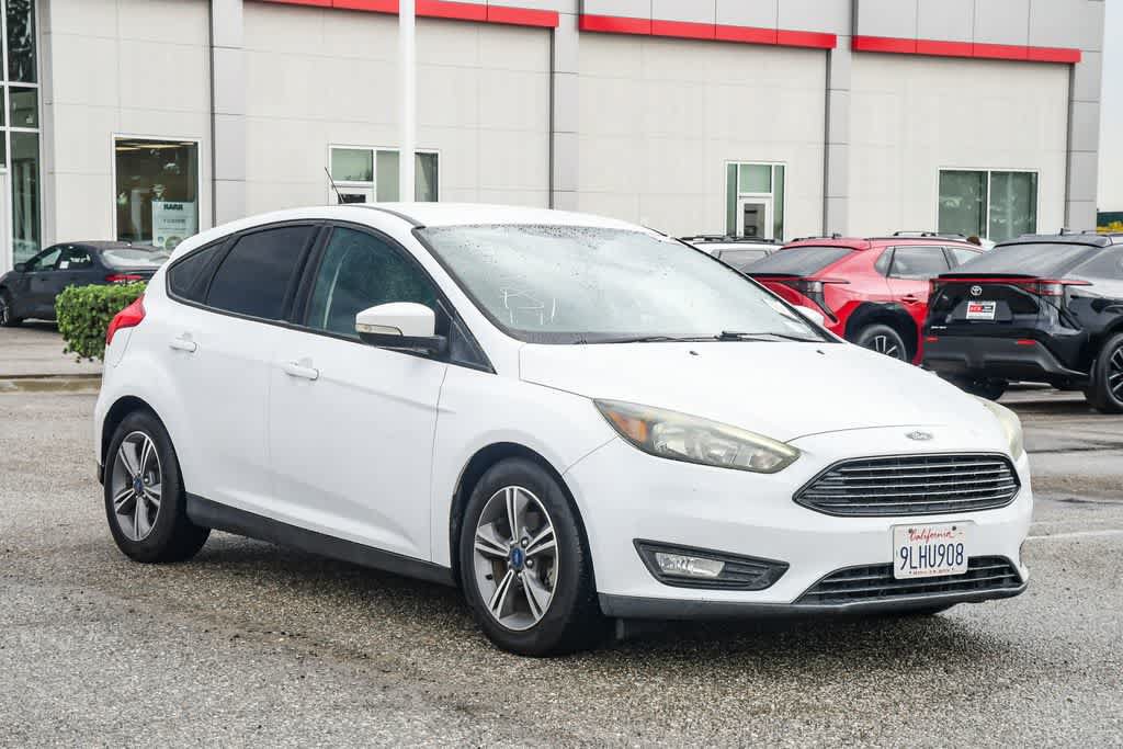 Used 2016 Ford Focus SE FWD image 3