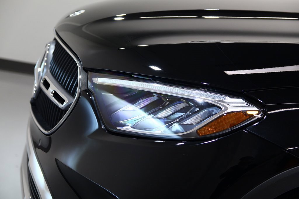 Used 2025 Mercedes-Benz GLC 300 GLC 300 image 16