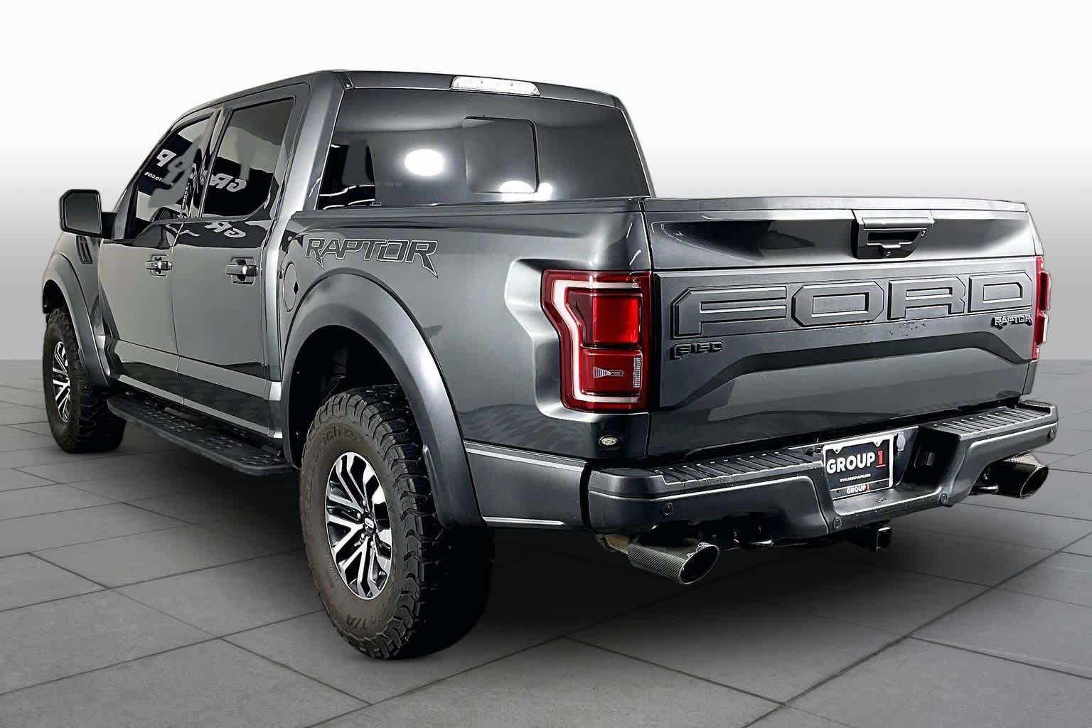 Used 2019 Ford F150 Raptor w/ Equipment Group 802A Luxury AWD/4WD image 12